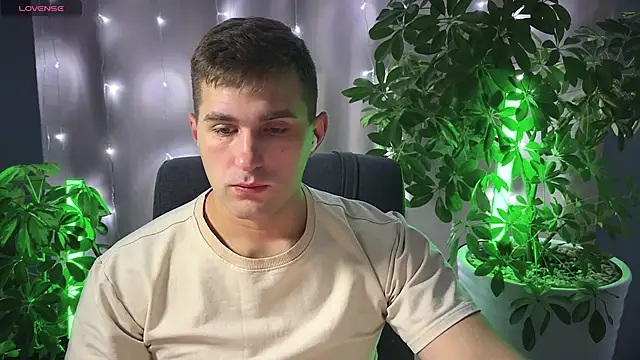 Sweeet  boy online show from February 2025 04:40:01 AM