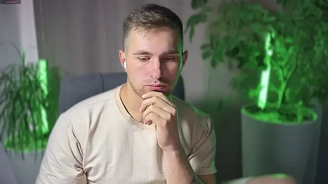 Sweeet  boy online show from March 2025 08:34:02 AM