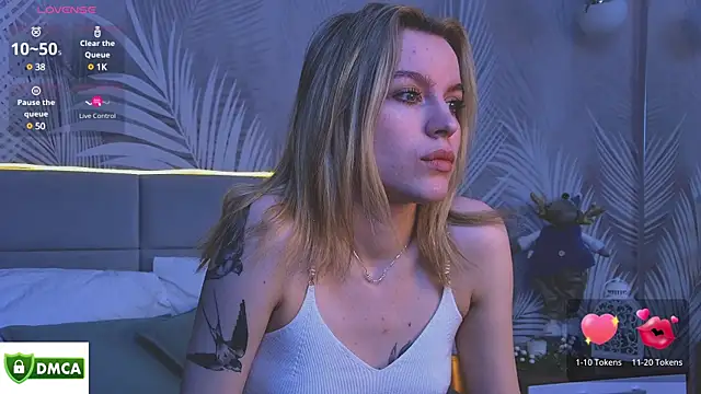 Snapshot of AmaliaBell chatting on January 2025 01:14:01 PM AmaliaBell online show from January 2025 01:14:01 PM