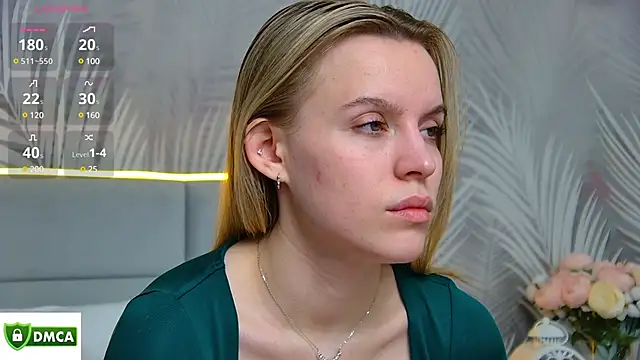 Snapshot of AmaliaBell chatting on February 2025 08:33:01 PM AmaliaBell online show from February 2025 08:33:01 PM