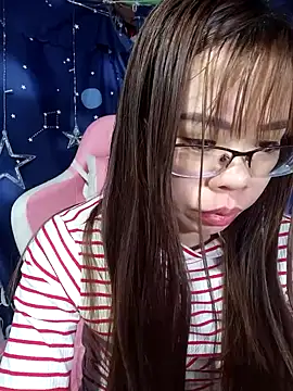   Mai-love19   online show from March 2025 01:37:02 PM