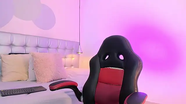 pervert lizza online show from February 2025 11:24:02 AM