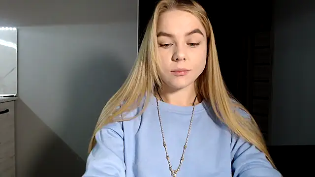 Snapshot of Sunbeam_ chatting on December 2024 09:55:02 PM Sunbeam online show from December 2024 09:55:02 PM