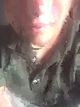 Snapshot of oliver_price1 chatting on February 2025 04:24:02 PM oliver price1 online show from February 2025 04:24:02 PM