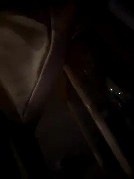 speedyg16 online show from November 2025 01:19:01 AM