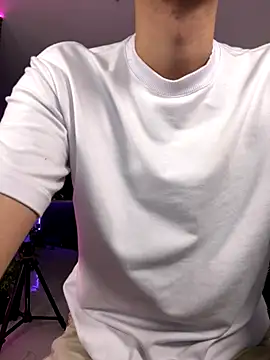 bigryann23 online show from November 2025 12:27:02 AM